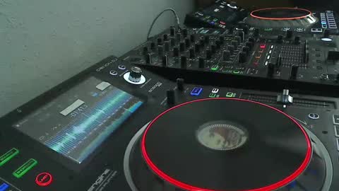 Snapshot of reticuli chatting on 09/15/25, 04:07 GearPorn online show from 09/15/25, 04:07