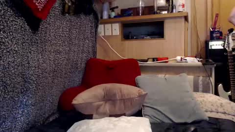 Snapshot of retro834 chatting on 01/18/25, 03:16 Rhett online show from 01/18/25, 03:16