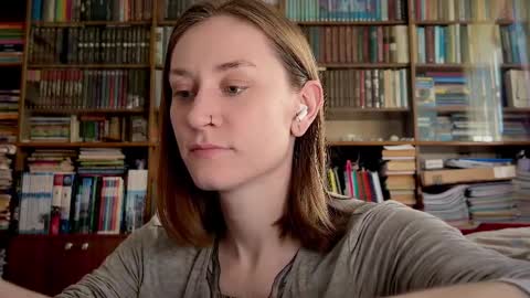 Rie online show from 04/08/26, 10:48