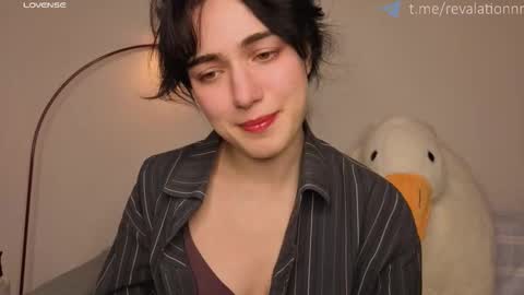 Ewiwi online show from 11/17/25, 04:35