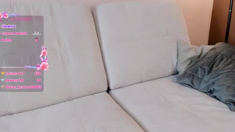 Elin online show from 12/10/24, 08:08