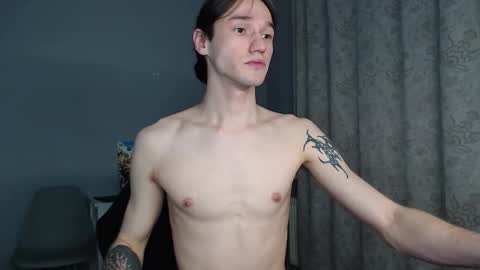 Snapshot of rexxx_erection chatting on 11/08/25, 04:40 Eugene online show from 11/08/25, 04:40