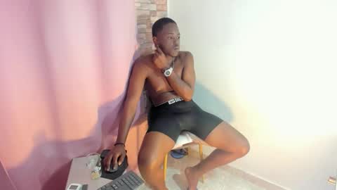 Snapshot of rey_bbc chatting on 04/26/26, 03:37 rey_bbc online show from 04/26/26, 03:37
