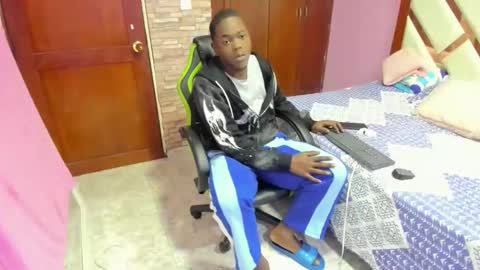 Snapshot of rey_bbc chatting on 05/03/26, 05:35 rey_bbc online show from 05/03/26, 05:35