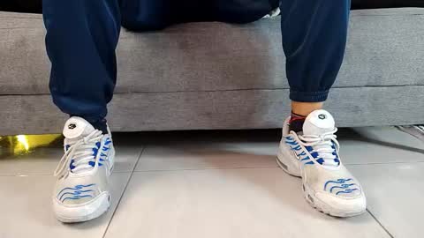 reymasterhot online show from 12/15/25, 04:44