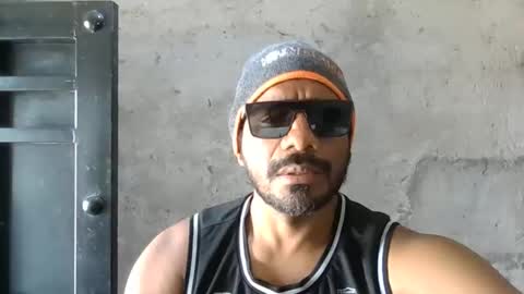 reydiaz665636 online show from 04/14/26, 03:40