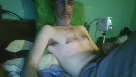 reyes_albert2006 online show from 02/18/25, 03:10