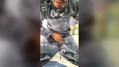 Naruto Uchiha online show from 08/04/26, 11:57