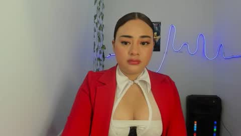 Snapshot of reyledoll chatting on 09/14/25, 10:20 Rely online show from 09/14/25, 10:20