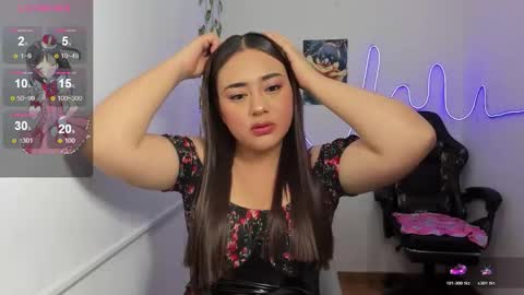 Snapshot of reyledoll chatting on 10/19/25, 10:10 Rely online show from 10/19/25, 10:10