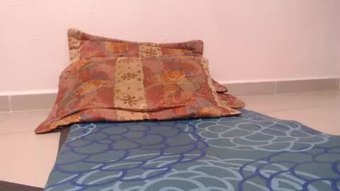 Reymond online show from 12/02/25, 07:42