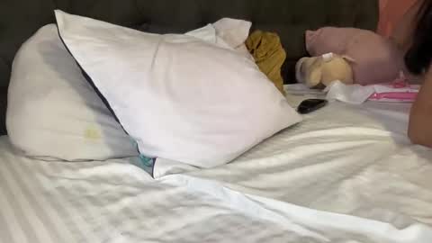 reyna77 online show from 12/11/24, 03:05