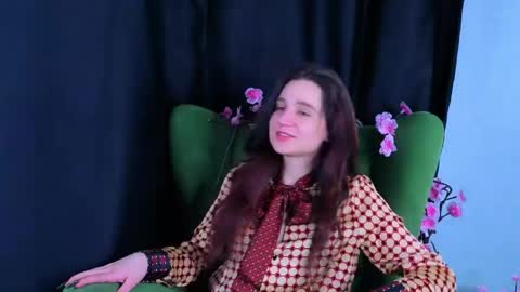 Snapshot of reynaedge chatting on 06/03/26, 02:33 reynaedge online show from 06/03/26, 02:33