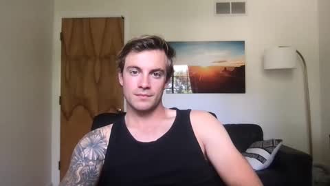 Snapshot of rguy114 chatting on 09/25/25, 03:49 Ryan online show from 09/25/25, 03:49