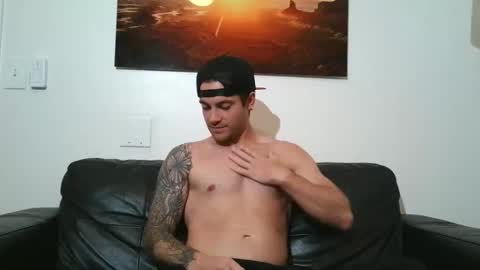 Snapshot of rguy114 chatting on 02/06/26, 01:10 Ryan online show from 02/06/26, 01:10