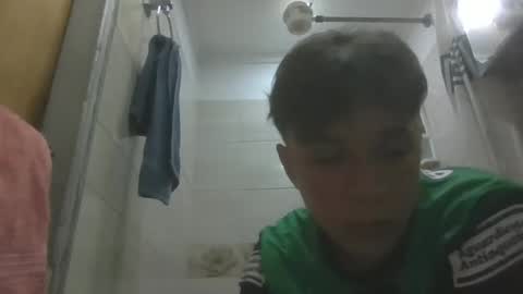 Snapshot of rhaegal_hot chatting on 12/22/24, 10:25 Rhaegal online show from 12/22/24, 10:25