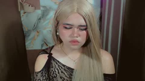        - mamerta online show from 06/25/26, 05:17