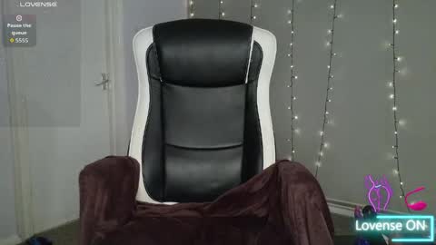 Rhyley Rae online show from 04/21/26, 09:50