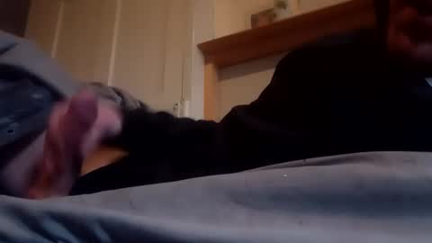 Snapshot of rhyssss13 chatting on 11/27/25, 10:17 rhyssss13 online show from 11/27/25, 10:17