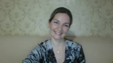 Snapshot of rialur09 chatting on 02/25/25, 06:53 Galina online show from 02/25/25, 06:53