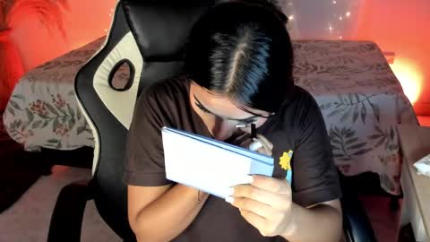 RianaK online show from 05/24/26, 12:26
