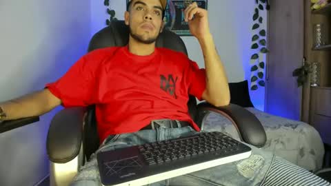 juan online show from 02/26/25, 01:43