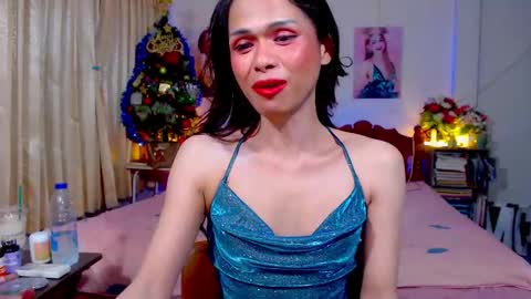 Snapshot of ribbinbovkoy chatting on 03/08/25, 12:30 ribbinbovkoy online show from 03/08/25, 12:30