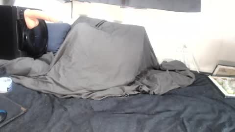 ricardovilla017 online show from 03/01/25, 11:26