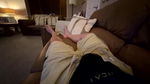 UK Straight Guy online show from 05/25/26, 10:49
