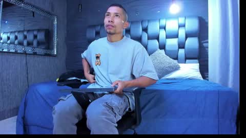 Snapshot of richar_voller chatting on 12/30/24, 11:37 richar_voller online show from 12/30/24, 11:37