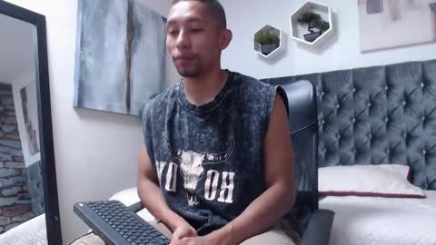 Snapshot of richar_voller chatting on 03/25/26, 11:16 richar_voller online show from 03/25/26, 11:16