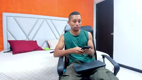 Snapshot of richar_voller chatting on 04/15/26, 11:50 richar_voller online show from 04/15/26, 11:50