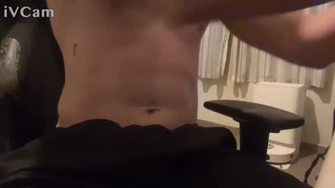 Snapshot of richard69br chatting on 10/27/25, 03:43 richard69br online show from 10/27/25, 03:43