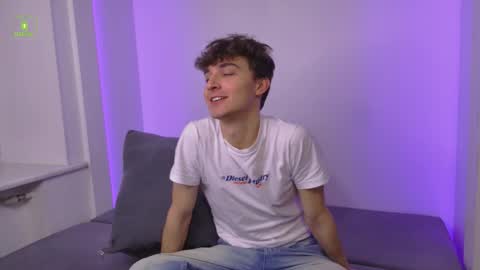 Richard online show from 11/24/25, 03:34