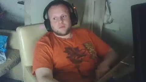 richardd110011 online show from 06/08/26, 09:37
