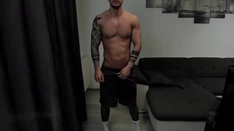 RichardDarell online show from 03/03/25, 06:48