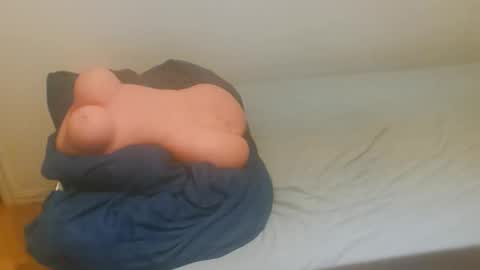 Snapshot of richarddavidson94 chatting on 11/13/25, 12:20 richarddavidson94 online show from 11/13/25, 12:20