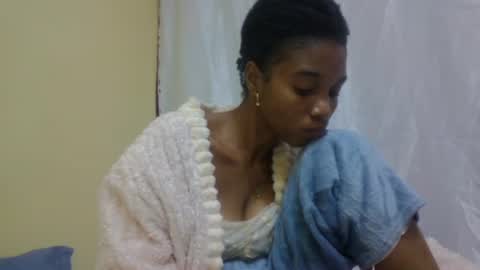 Snapshot of richella34 chatting on 06/14/26, 02:24 richella34 online show from 06/14/26, 02:24