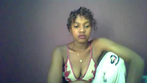 ricie001 online show from 05/04/26, 12:01