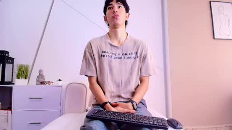 Rick Flame online show from 02/07/26, 01:37