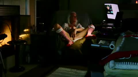 PINK HOLE TWINK online show from 12/25/24, 08:51