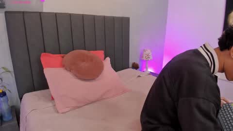 Snapshot of ricky_backus chatting on 02/08/25, 02:27 Ricky Backus online show from 02/08/25, 02:27