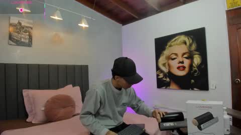 Snapshot of ricky_backus chatting on 02/10/25, 11:15 Ricky Backus online show from 02/10/25, 11:15