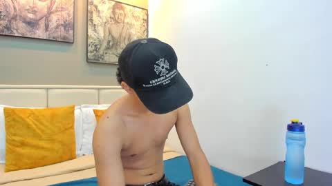 Snapshot of ricky_backus chatting on 11/12/25, 11:21 Ricky Backus online show from 11/12/25, 11:21