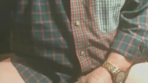 Snapshot of rifplayer0077 chatting on 02/23/25, 11:00 rifplayer0077 online show from 02/23/25, 11:00