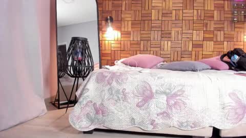 Sara online show from 02/27/25, 10:15