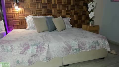 Sara online show from 10/06/25, 10:02