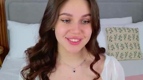 Rihanna online show from 12/15/25, 05:39