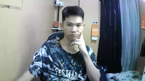 riiichie12 online show from 12/19/25, 07:21