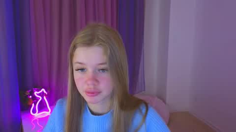 Snapshot of riinaaa chatting on 10/08/25, 08:50 Rina online show from 10/08/25, 08:50